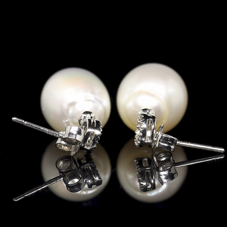 Pendientes oro amarillo de 18k con perla australiana y diamantes