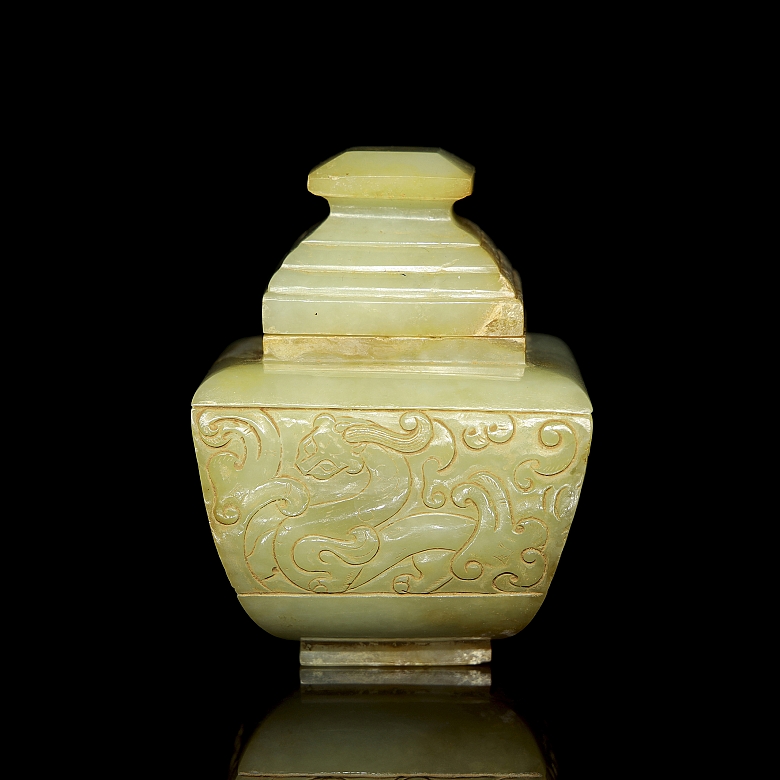 Recipiente con tapa de jade amarillo