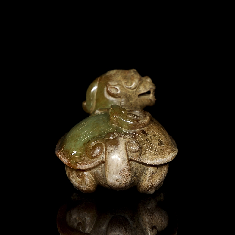 Yellow jade figure of a ‘dragon turtle’, Warring States period