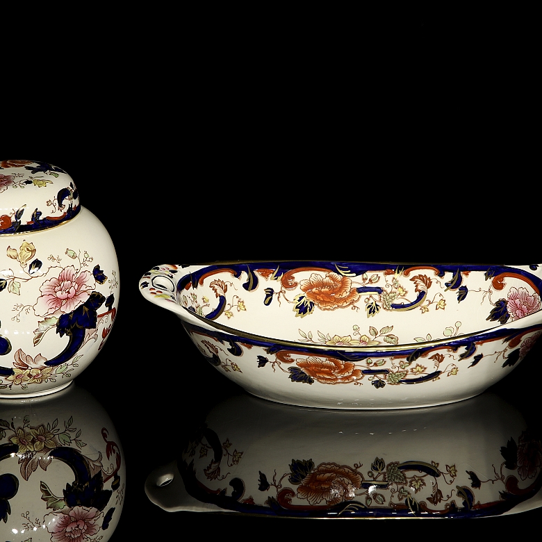 “Mandalay” English Ceramic Set, Mason’s Ironstone, 20th century - 2