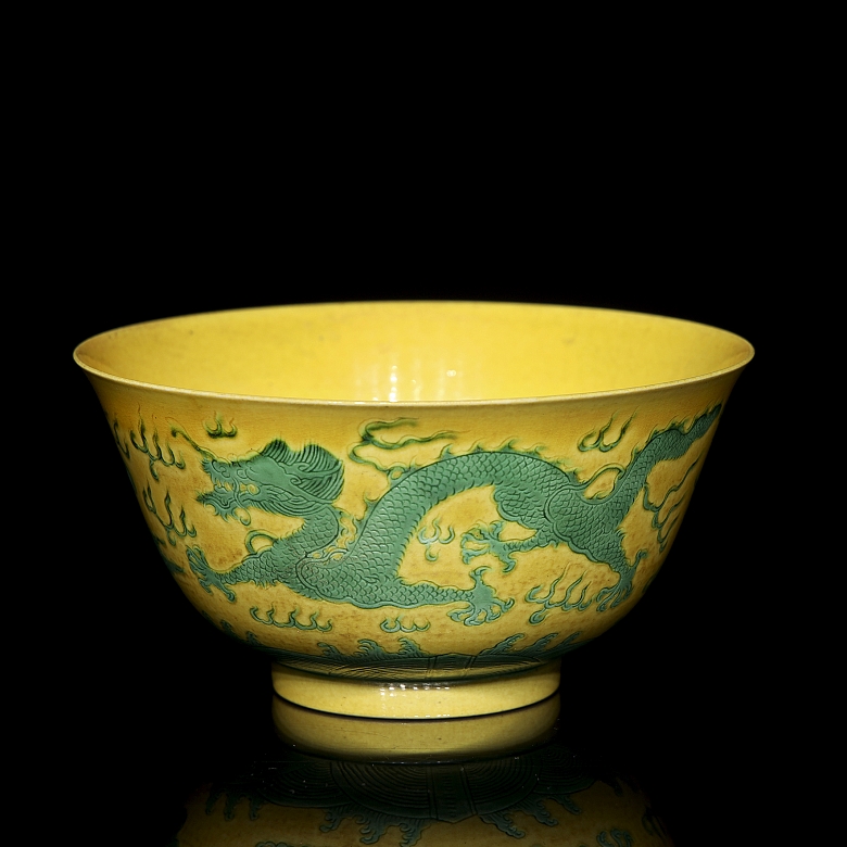 Cunenco de porcelana esmaltada