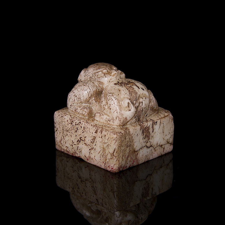 Carved jade ‘Dragon’ seal, Ming dynasty