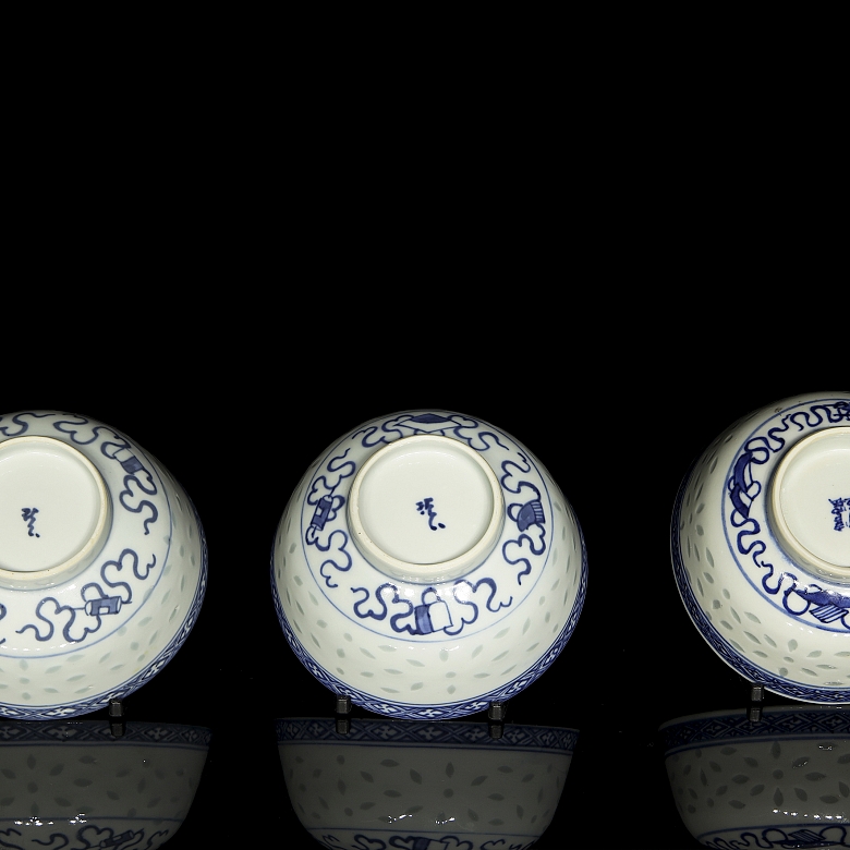 Juego de seis cuencos de porcelana 