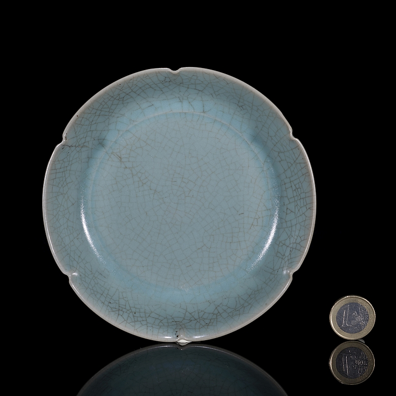 Plato de cerámica esmaltada 