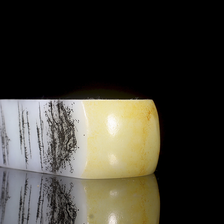 Figura de jade blanco de Hetian