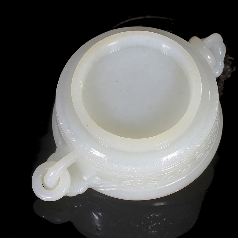 Incensario de jade blanco y sándalo, dinastía Qing