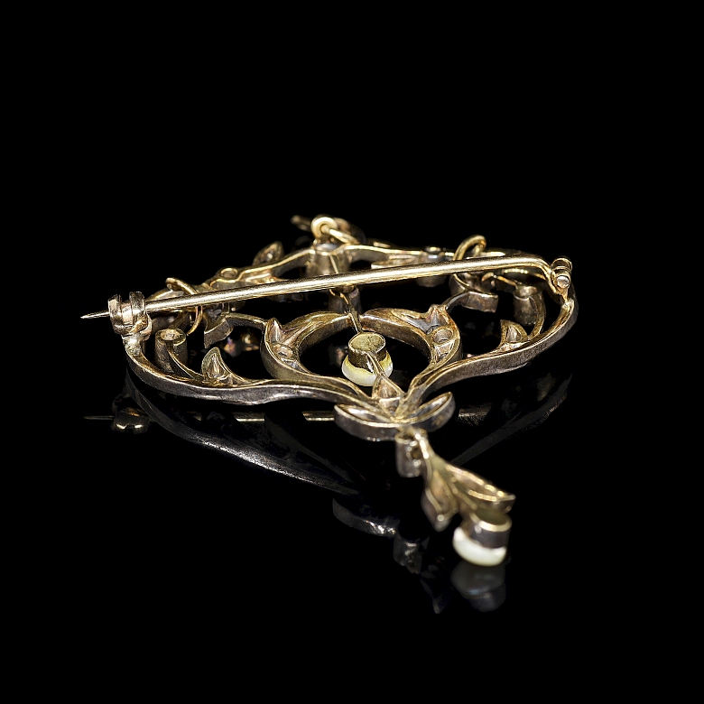 Broche de oro y plata con diamantes y perlas, estilo Eduardino