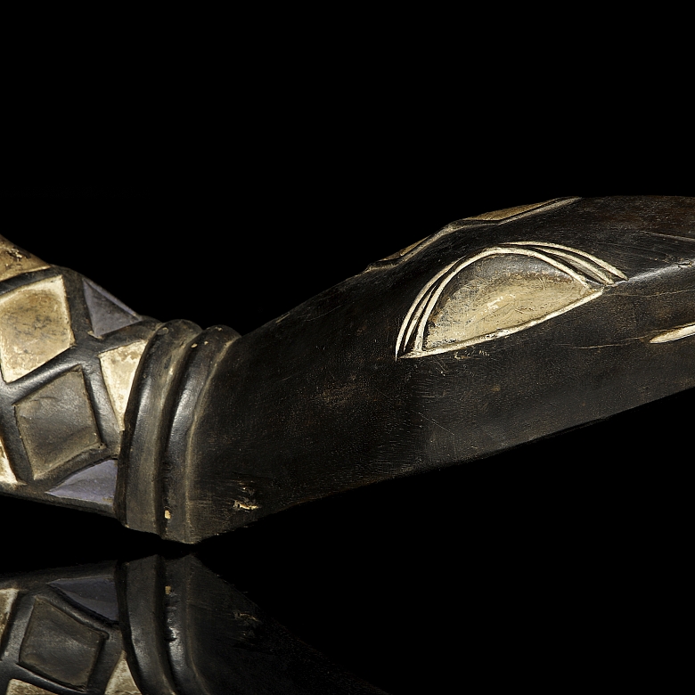 Ethnic Bagor sculpture, ‘Reptile’, Guinea, 20th century