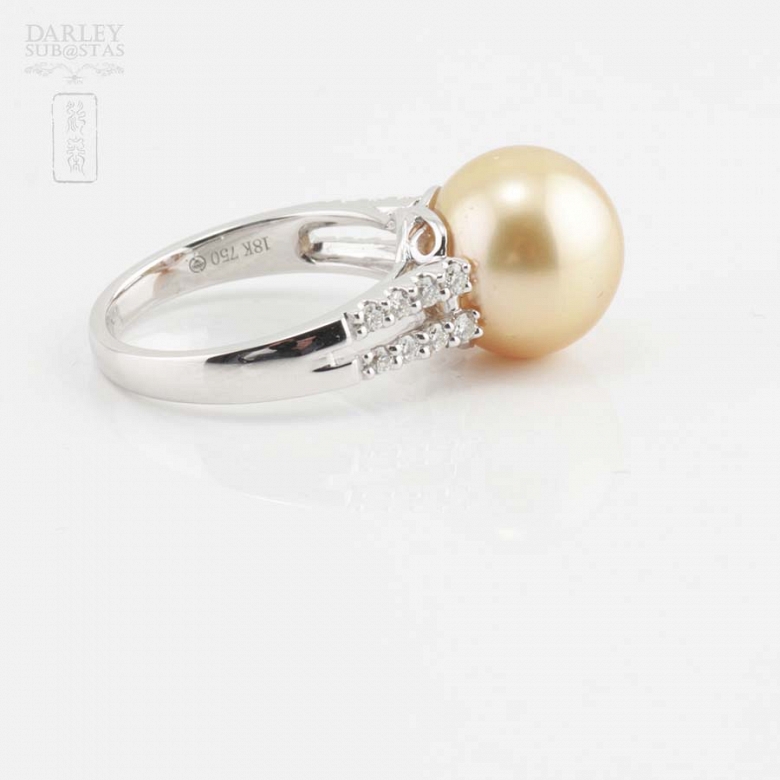 Anillo en oro 18k con diamantes y perla Australiana golden - 3
