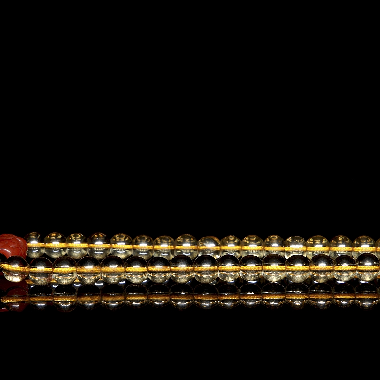 Collar de ciento ocho cuentas, s.XX