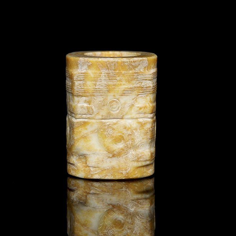 Carved jade cong ‘Chicken bone’, Liangzhu culture - 1