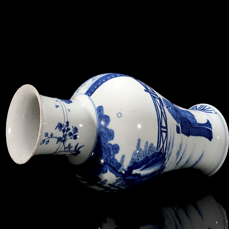 Blue and white porcelain vase ‘Scholars’, Qing dynasty