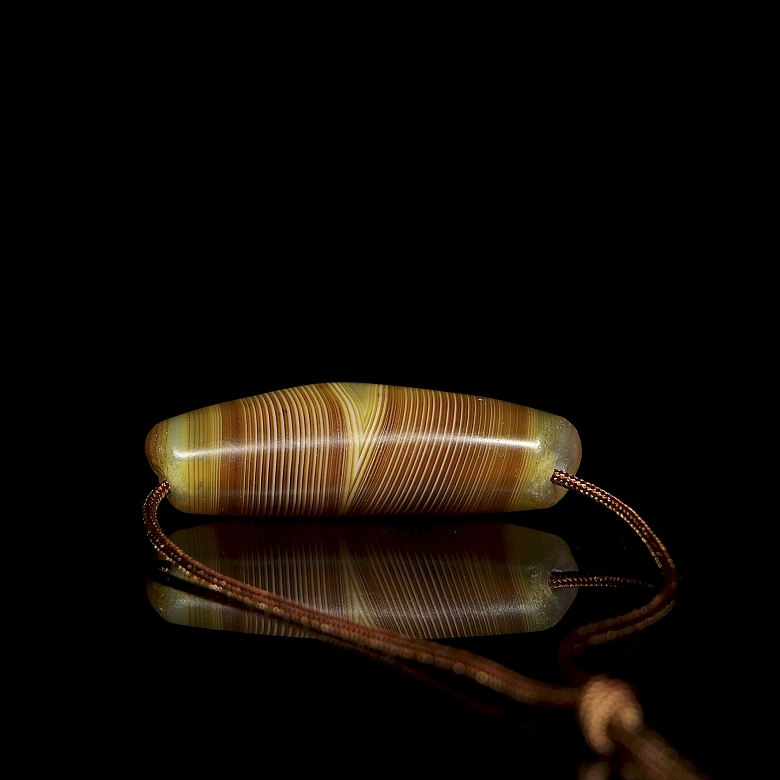 Cuenta de ágata natural bandeada, dinastía Liao