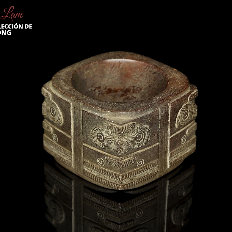 Cong de jade tallado, cultura Liangzhu