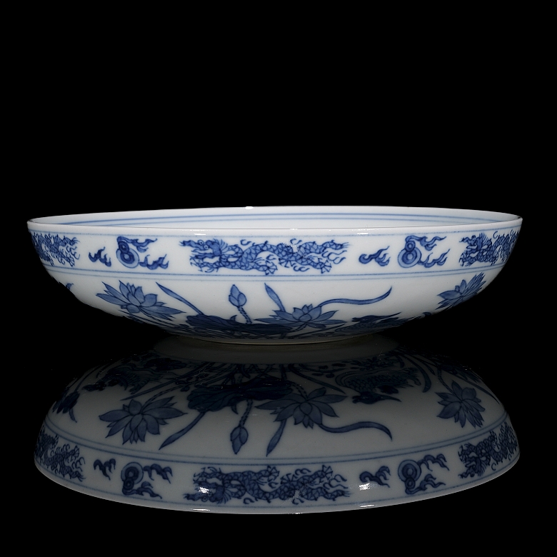 Plato de porcelana 