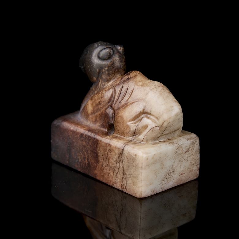 Carved jade seal ‘Camel’, Ming dynasty