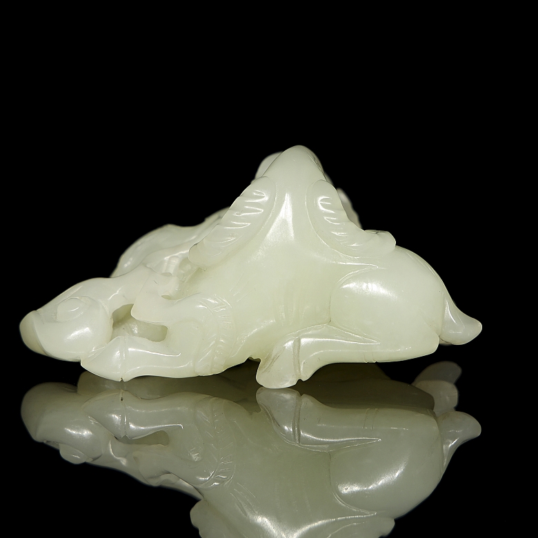 White jade figure ‘Rams’, Qing dynasty - 1
