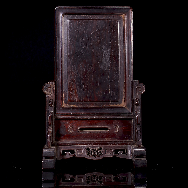 Panel de jadeíta con marco de madera