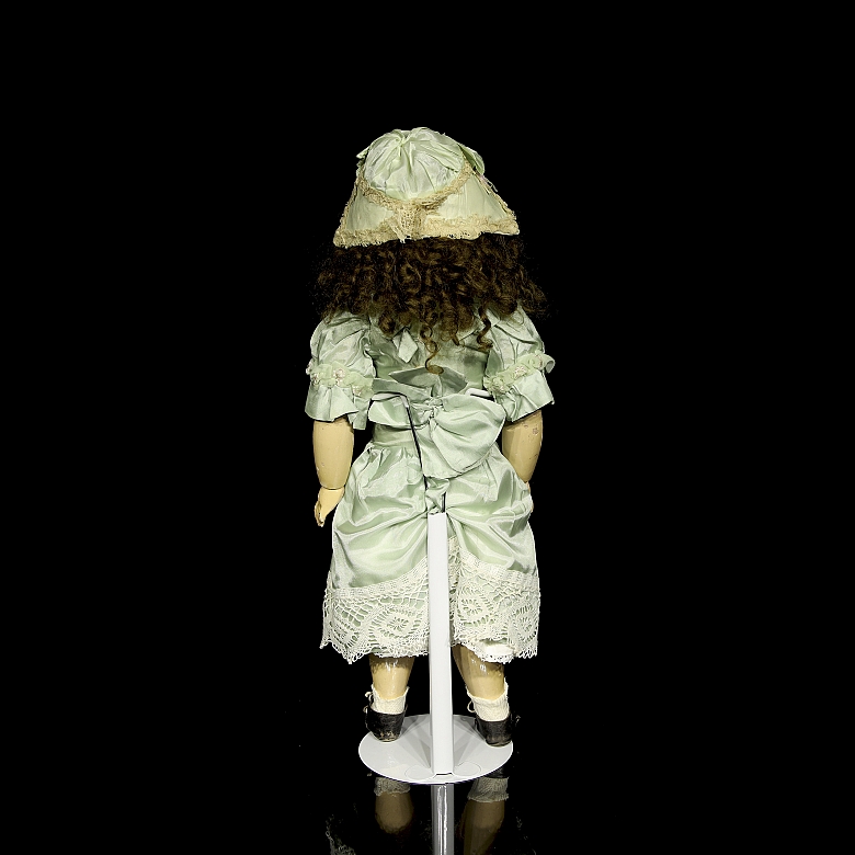 Muñeca de porcelana, Francia, finales s.XIX