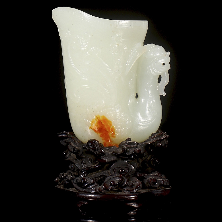 Hetian white jade libation cup ‘Beast’, Qing dynasty