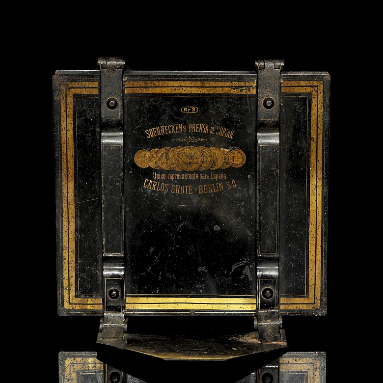 F. Soennecken's ‘Letter copying press, c. 1900, no. 3’, ffs. 19th century