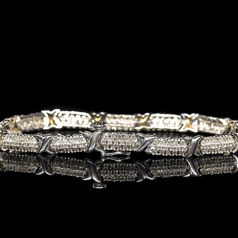 Pulsera de oro blanco con diamantes