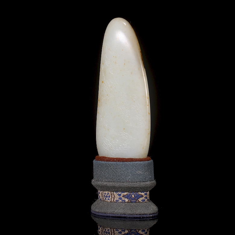 Figura de jade blanco