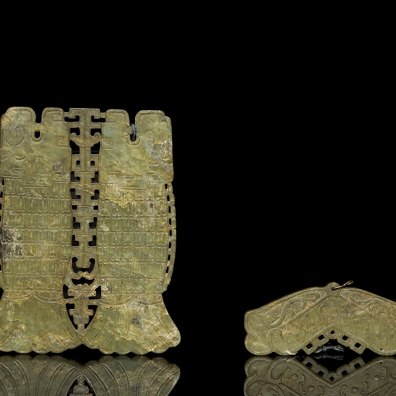 Large jade plaque “Fishes”, Qing dynasty - 11