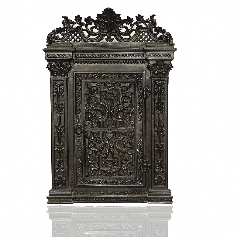 木质与铸铁壁柜，19世纪