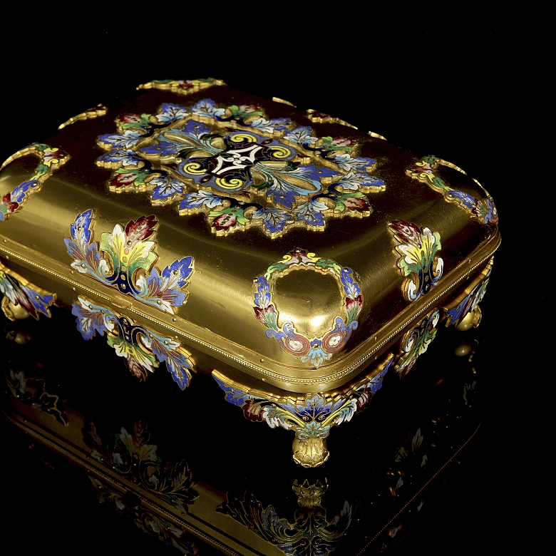 Antique jewellery box in gilded bronze and champlevé