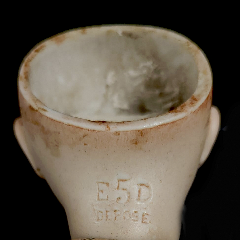 Muñeca de porcelana Etienne Denamur (Bébé E. D.), París, Francia, c. 1900