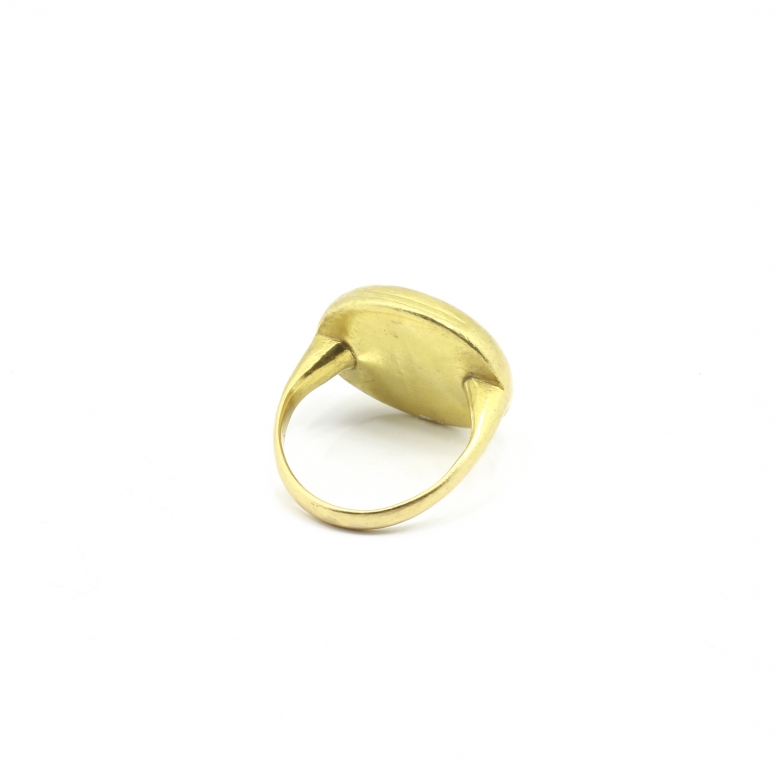 Anillo, tipo sello, de oro de 22k - 1
