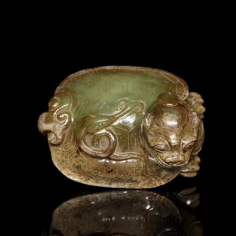 Yellow jade figure of a ‘dragon turtle’, Warring States period