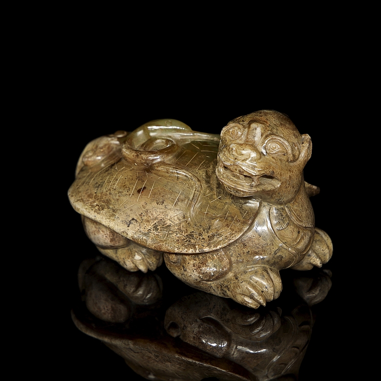 Yellow jade figure of a ‘dragon turtle’, Warring States period