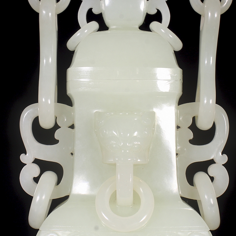 Jarrón colgante de jade blanco de Hetian, dinastía Qing