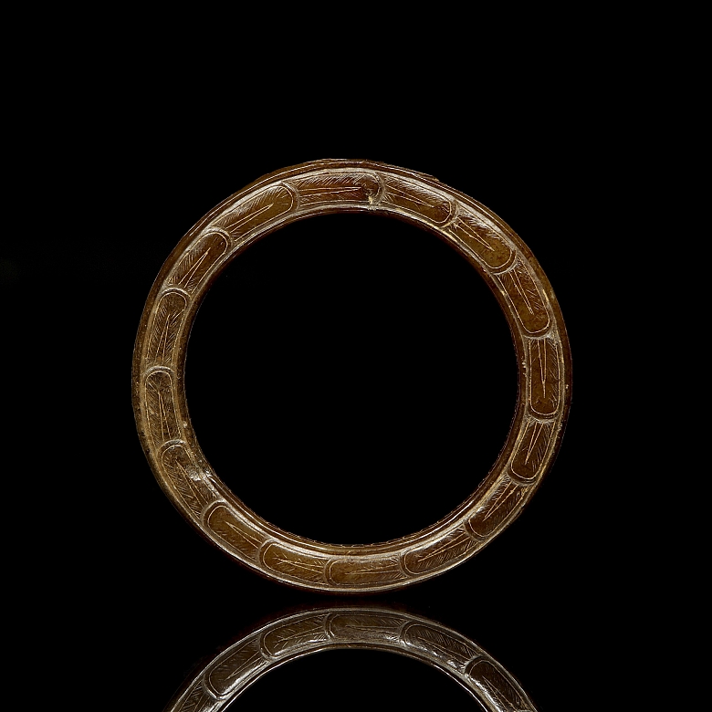 Brazalete de jade amarillo