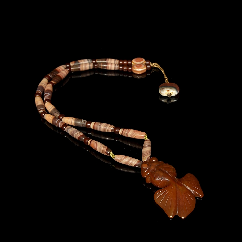 Collar de Dzi de ágata 
