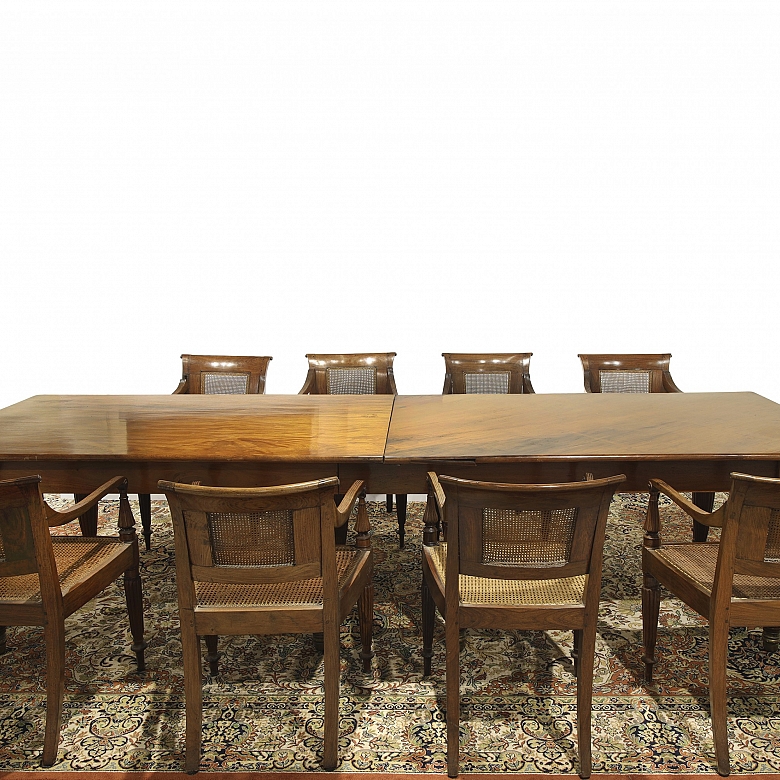 Colonial-style dining room set, 20th century