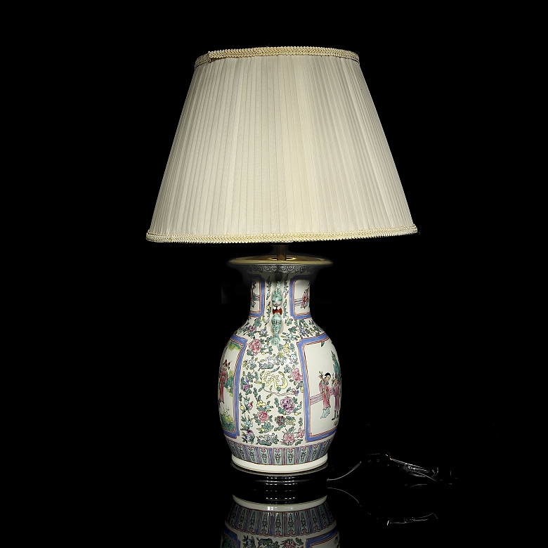 Lámpara jarrón de porcelana
