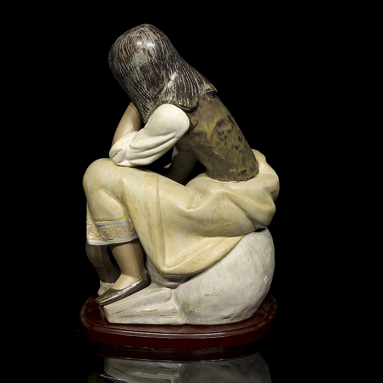 Figura de Lladró “Canterera clásica”