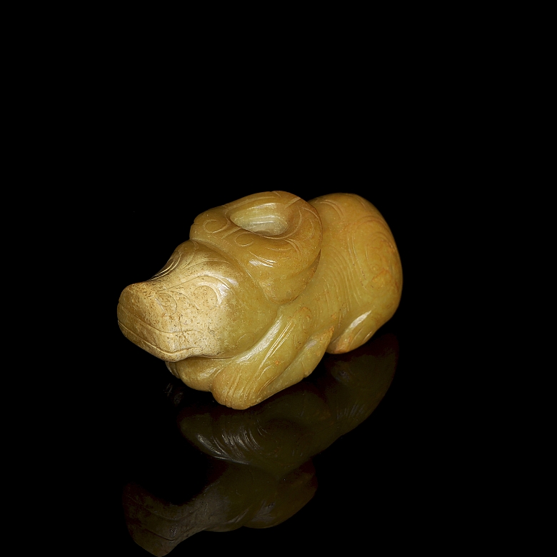 Figura de jade amarillo 