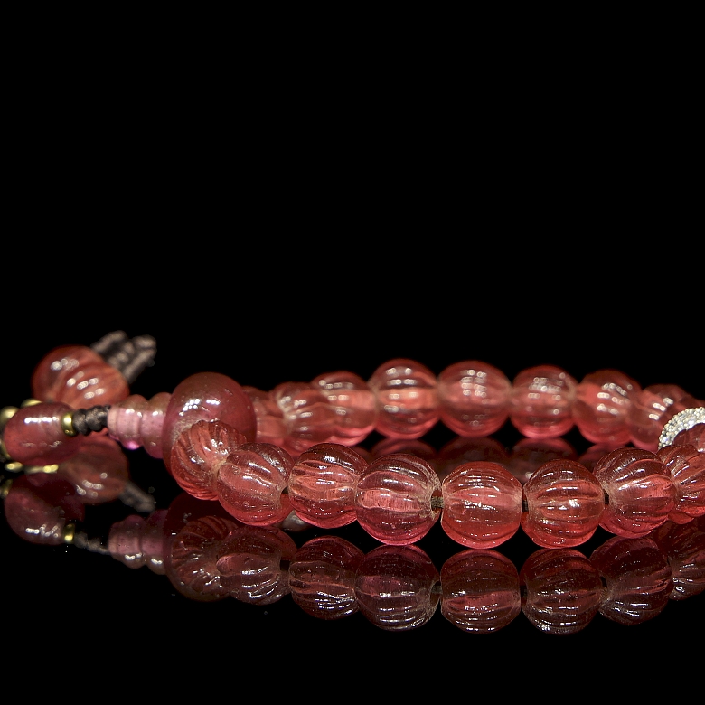 Pulsera de cuentas de Liulí rosa, dinastía Qing