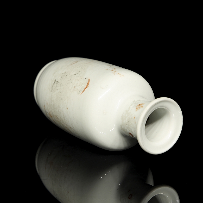 Enamelled porcelain vase ‘Characters’, with Chenghua mark - 5