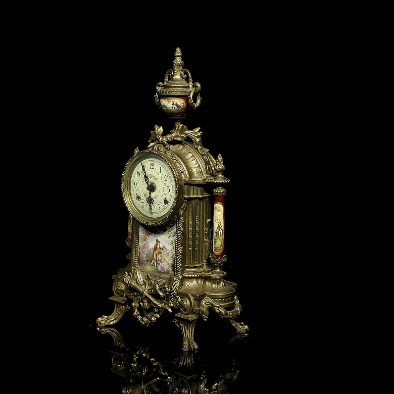 Reloj de sobremesa estilo Luis XVI, Francia, s. XIX-XX