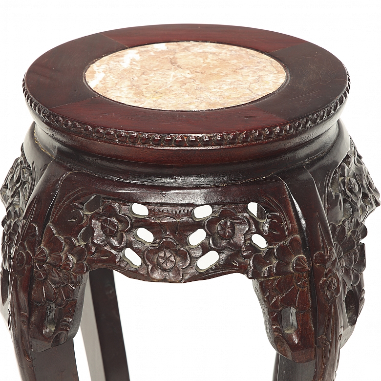 Pareja de taburetes asiáticos de madera, s.XX - 5