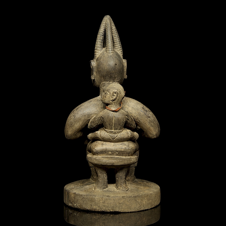 Yoruba Figure ‘Motherhood’, Nigeria, 20th century - 1