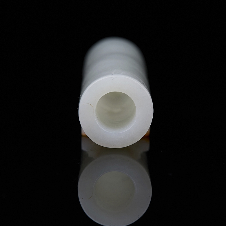 Colgante de jade blanco 