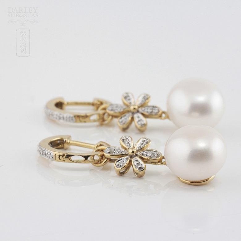 Precious pearl and diamond earrings - 2