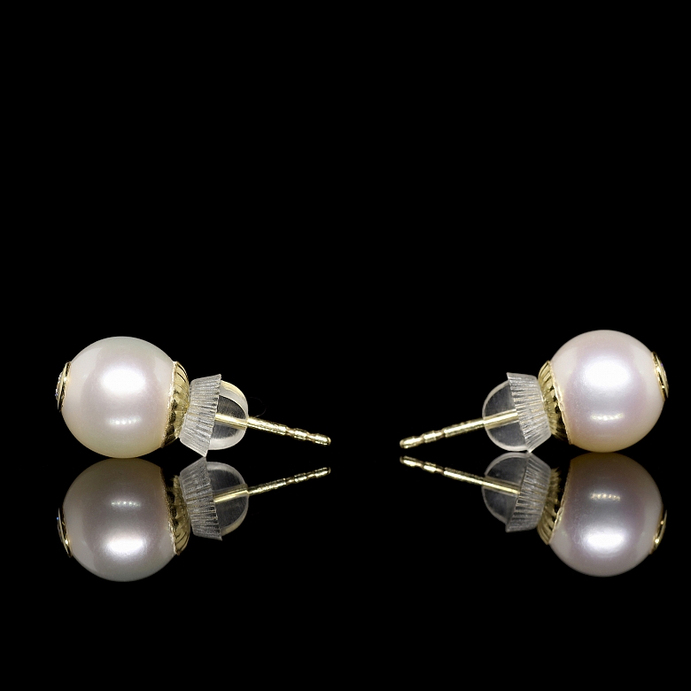 Pendientes oro amarillo con perla y diamante central