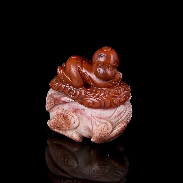 Nanhong figure, ‘Boy with Qilin,’ Qing dynasty